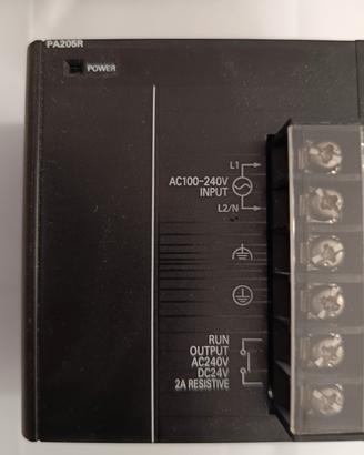 Alimentatore PLC Omron 