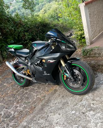 Yamaha R1 2003