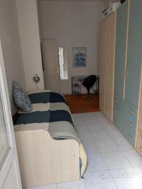Camera singola con bagno privato centro Cagliari