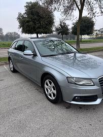 AUDI A4 Avant Start