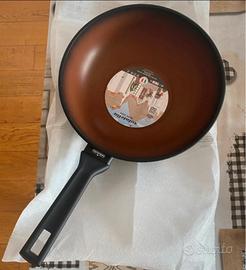 Padella WOK Salutella