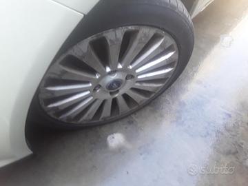 CERCHI IN LEGA FORD Fiesta 6° Serie (08>17)