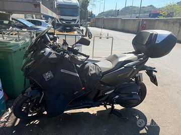 Honda ADV 350 del 2024