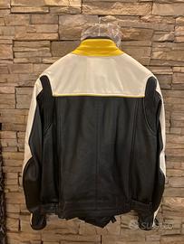Giacca in pelle per moto e guanti con protezione
