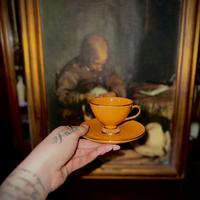 Servizio da caffè in porcellana arancione