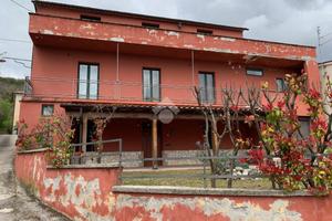 CASA INDIPENDENTE A ALVITO