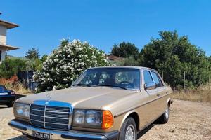 Mercedes 200 w123 - 1982