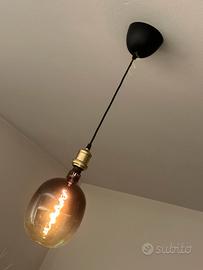Lampadario di design con lampada inclusa