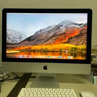 Imac retina + 2 mini mac con schermo completi