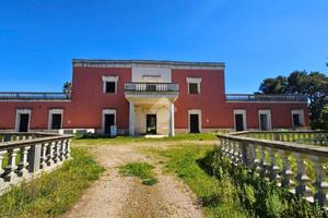 VILLA SINGOLA A COPERTINO