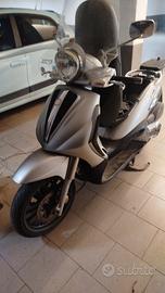 Beverly 400 iè 2007