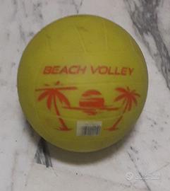 PalloneGialloBeachVolley_BiancoNeroAdidas_Arancio