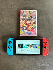 Nintendo Switch + Mario Kart 8