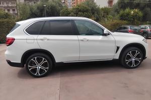 BMW X5 2.0 XDRIVE FULL OPSNAL