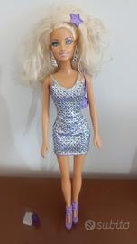 Barbie mattel vestita