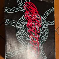 Scarpe Versace chain reaction