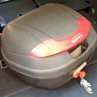 Bauletto GIVI Monolock per Moto/Scooter – Usato
