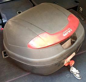 Bauletto GIVI Monolock per Moto/Scooter – Usato