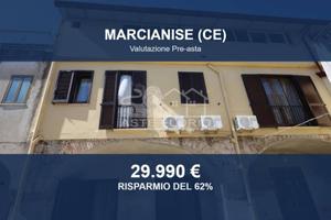 Immobile in asta di 98 m² con più di 5 locali a Ma
