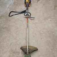 Decespugliatore per ricambi o da riparare 