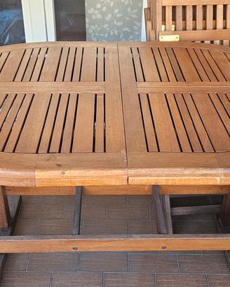 Tavolo da esterno in legno allungabile e 4 sedie 