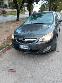 OPEL Astra 4ª serie - 2011