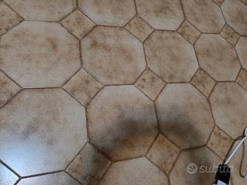  350 piastrelle pavimento in cotto -