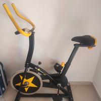 Spin bike (anche cyclette)