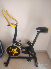 Spin bike (anche cyclette)