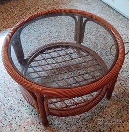 Tavolino rotondo con ripiano in vetro