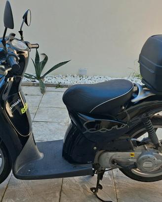 Scooter Scarabeo 50