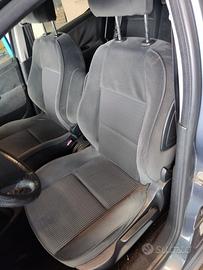 Sedile anteriore sx PEUGEOT 207 del 2007