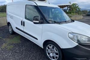 Fiat Doblo' 1.6. MTJ COIBENTATO CON GRUPPO FRIGO