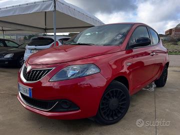 Lancia Ypsilon 1.0 FireFly 5 porte S&S Hybrid Ecoc
