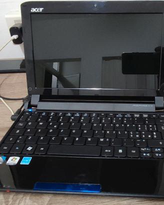 Acer Aspire One ( mini book ) 10"