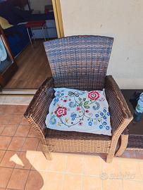 poltrone da giardino con tavolo