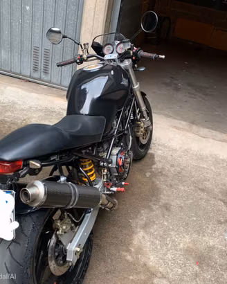 Ducati Monster 900 35.000 km  Gomme e frizione new