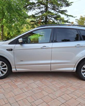 FORD KUGA ST LINE 2.0 CC DIESEL CAMBIO AUTOMATICO
