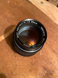 SMC Pentax-M 85mm f/2