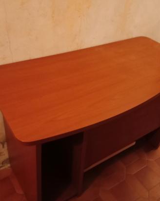 Scrivania PC colore ciliegio 