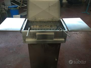 Barbecue in acciaio inox