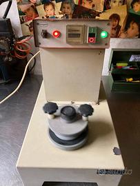 Attrezzo da laboratorio