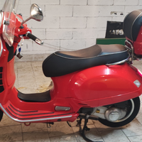 Vespa 300