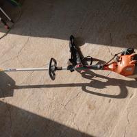 decespugliatore oleomac 