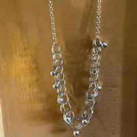Collana moderna con scatola