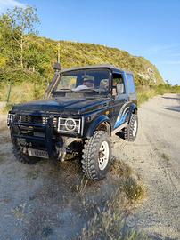 Suzuki samurai sj413