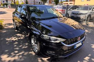 Fiat Tipo 1.3 Mjt berlina neopaten garanzia 12 mes
