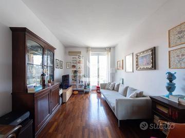 Appartamento di 95 m² con 3 locali a Milano