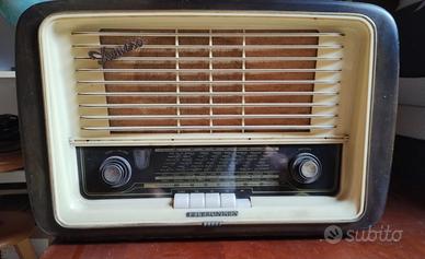 Radio a valvole Telefunken Domino