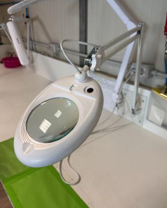 Lampade con lente e non